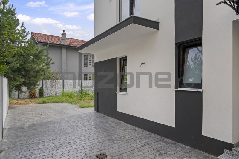 Militari, Pacii, casa spatioasa cu terasa si loc de parcare